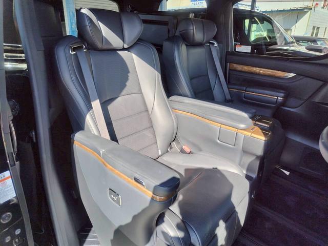 アルファードハイブリッド エグゼクティブラウンジ　法人１オーナー禁煙スマートキー２個　ＪＢＬプレミアムサウンド　リアフリップダウンモニター　ＤＶＤ　ＨＤＭＩ　ＥＴＣ記録簿２７年２９年３０年令和１年２年４年６年　ＬＥＤヘッド　レーダークルーズ　記録簿（11枚目）