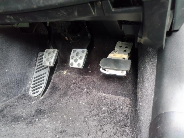 ＩＳ ＩＳ２５０　Ｆスポーツ　ＳＡＲＤ６速公認１５０台限定キット取付　ＩＳＦ純正１９ＡＷ　　テイン車高調　ＨＫＳスーパーチャージャー　ブリッツスロットルＣ　スルガマフラー　ステンエキマニ　　２８０ＰＳ　ＥＴＣ　ドラレコ　禁煙（5枚目）