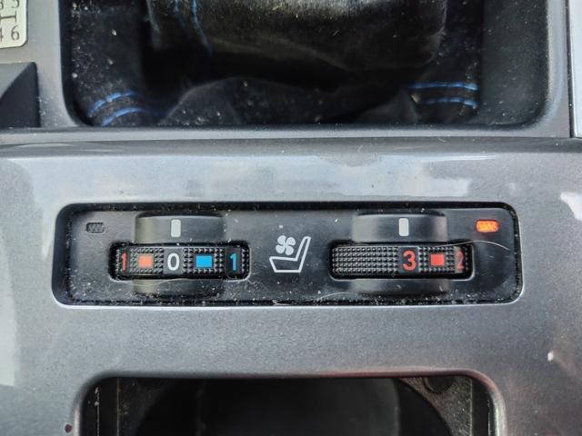 ＩＳ ＩＳ２５０　Ｆスポーツ　ＳＡＲＤ６速公認１５０台限定キット取付　ＩＳＦ純正１９ＡＷ　　テイン車高調　ＨＫＳスーパーチャージャー　ブリッツスロットルＣ　スルガマフラー　ステンエキマニ　　２８０ＰＳ　ＥＴＣ　ドラレコ　禁煙（17枚目）