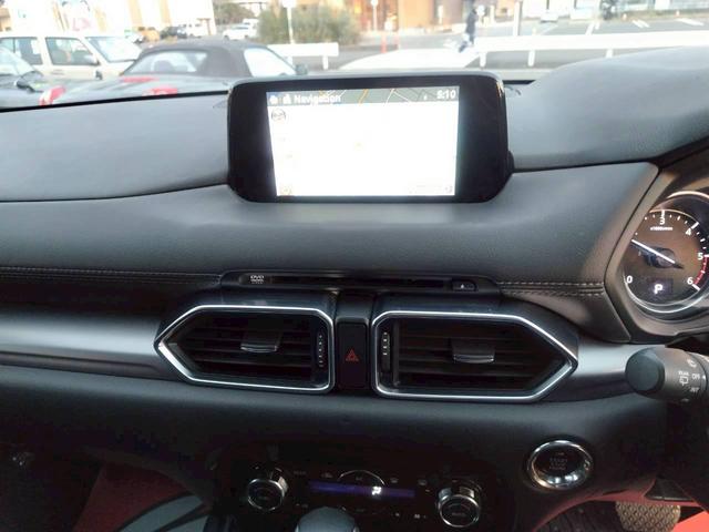 ＣＸ－８ ＸＤ　マツダコネクトナビ　ＢＴオーディオ　Ｂカメラ　ＥＴＣ　レーダークルーズコントロール　禁煙車　スマートキー２個　新車取説保証書（14枚目）