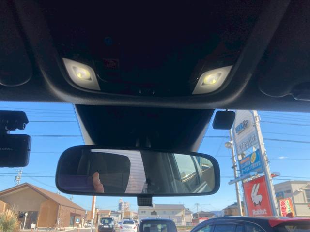 フィット クロスター　１オーナー禁煙　ディスプレイオーディオ　ドラレコ前後　ＥＴＣ　　ＬＥＤヘッド　レーダークルーズコントロール　ＵＳＢポート　ルーフレール（67枚目）