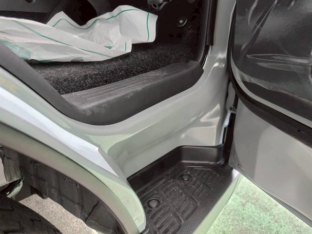 ハイエースバン ロングスーパーGL アースカラーパッケージ LEDヘッド パノラミックビュー デジタルインナーミラー 両側電動スライド 助手席エアバック 後席シートベルト(42枚目)