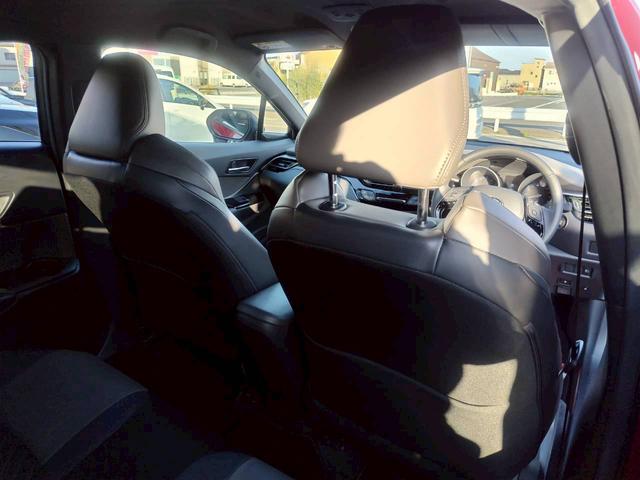 Ｃ－ＨＲ Ｇ－Ｔ　レッドブラックルーフツートン　１オーナー禁煙　ディスプレイオーディオ　Ｂカメラ　ハーフレザー　アダプティブクルーズ　ガラスコーティング施工スマートキ－２個新車取説保証書　ＬＥＤヘッド　ＢＴオーディオ（56枚目）