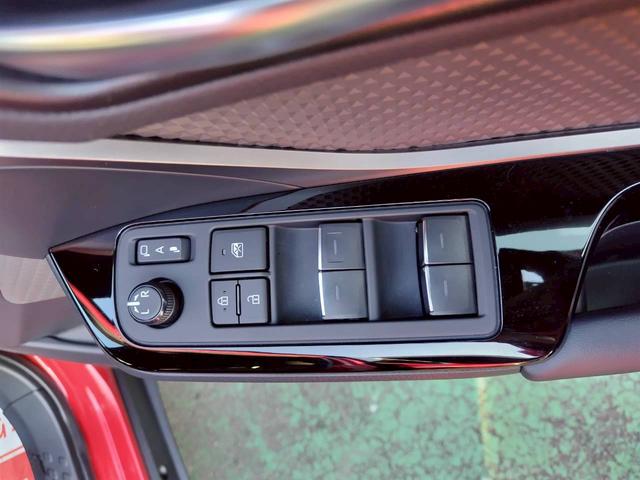 Ｃ－ＨＲ Ｇ－Ｔ　レッドブラックルーフツートン　１オーナー禁煙　ディスプレイオーディオ　Ｂカメラ　ハーフレザー　アダプティブクルーズ　ガラスコーティング施工スマートキ－２個新車取説保証書　ＬＥＤヘッド　ＢＴオーディオ（68枚目）