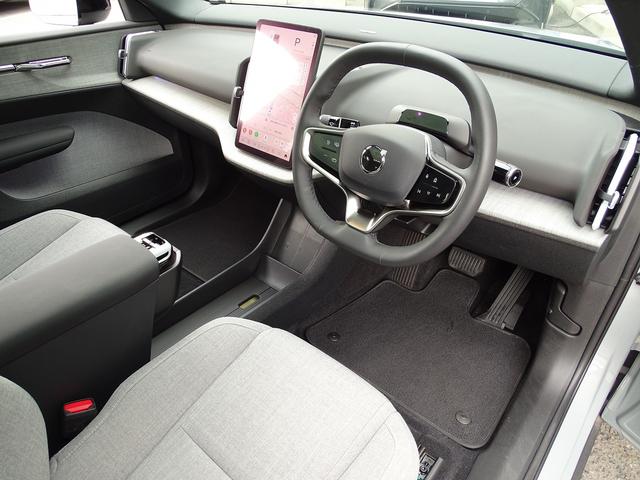 ＥＸ３０ ウルトラシングルモーター　エクステンデッドレンジ　パノラマガラスルーフ　ｈａｒｍａｎ／ｋａｒｄｏｎプレミアムサウンド　デジタルインナーミラー　ドラレコ機能付　Ｇｏｏｇｌｅ搭載　ＬＥＤヘッドライト　シートヒーター　３６０°カメラ　ＥＴＣ２．０車載器（15枚目）