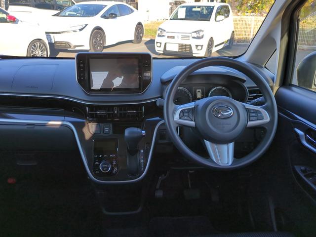 ムーヴ カスタム　Ｘ　ＶＳ　ＳＡＩＩＩ　ＥＴＣ　全周囲カメラ　ナビ　ＴＶ　クリアランスソナー　衝突被害軽減システム　オートマチックハイビーム　オートライト　ＬＥＤヘッドランプ　スマートキー　アイドリングストップ　シートヒーター　ベンチシート（9枚目）