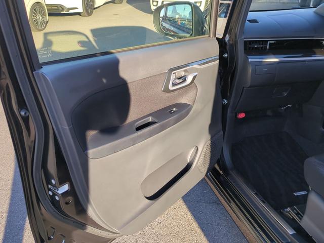 ムーヴ カスタム　Ｘ　ＶＳ　ＳＡＩＩＩ　ＥＴＣ　全周囲カメラ　ナビ　ＴＶ　クリアランスソナー　衝突被害軽減システム　オートマチックハイビーム　オートライト　ＬＥＤヘッドランプ　スマートキー　アイドリングストップ　シートヒーター　ベンチシート（33枚目）