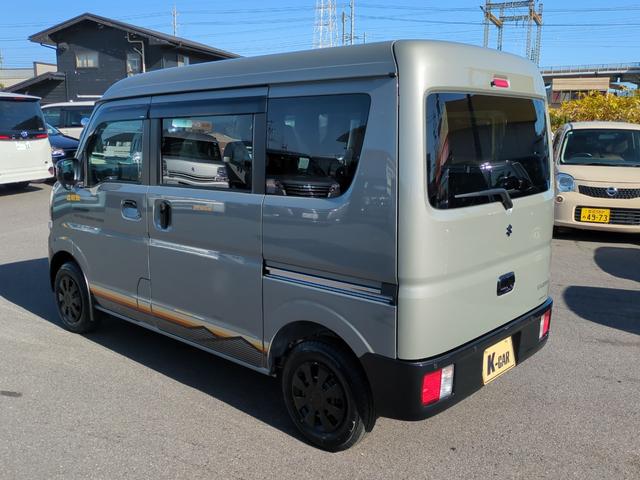 エブリイ Ｊリミテッド　４ＷＤ　ＣＶＴ　衝突被害軽減システム　クリアランスソナー　レーンアシスト　バックカメラ　両側電動スライドドア　スマートキー　アイドリングストップ　シートヒーター　ＬＥＤヘッドランプ（8枚目）