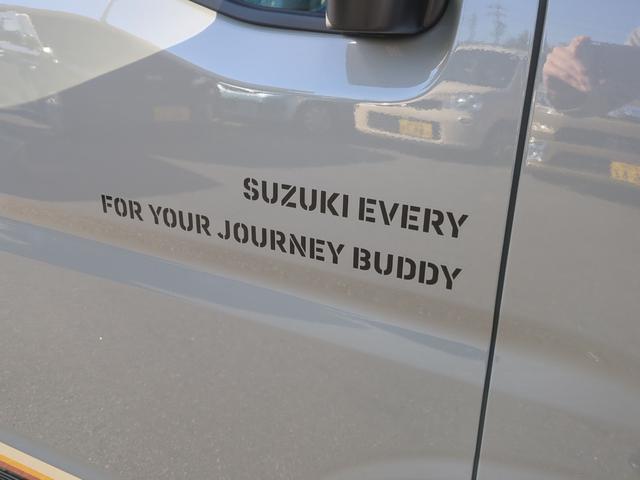 エブリイ Ｊリミテッド　４ＷＤ　ＣＶＴ　衝突被害軽減システム　クリアランスソナー　レーンアシスト　バックカメラ　両側電動スライドドア　スマートキー　アイドリングストップ　シートヒーター　ＬＥＤヘッドランプ（31枚目）