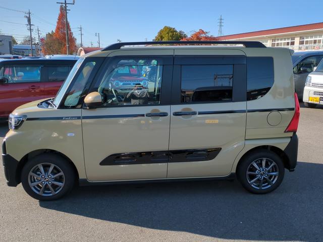 タント ファンクロス　ドライブレコーダー　ＥＴＣ　バックカメラ　両側電動スライドドア　ナビ　ＴＶ　クリアランスソナー　レーンアシスト　衝突被害軽減システム　ＬＥＤヘッドランプ　ヘッドライトウォッシャー　スマートキー（5枚目）