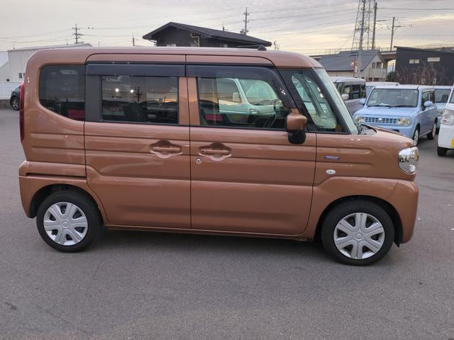 スペーシア ハイブリッドＧ　ＥＴＣ　全周囲カメラ　両側スライドドア　ナビ　ＴＶ　クリアランスソナー　レーンアシスト　衝突被害軽減システム　オートライト　ＬＥＤヘッドランプ　スマートキー　アイドリングストップ　電動格納ミラー（5枚目）