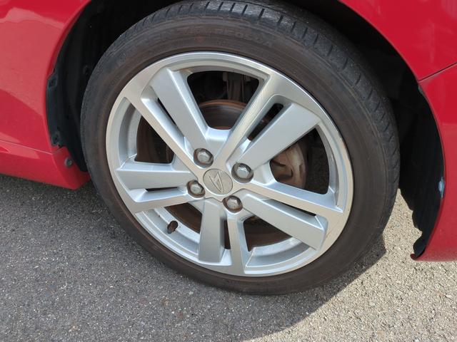 コペン セロ　ＥＴＣ　ナビ　ＴＶ　ＬＥＤヘッドランプ　スマートキー　アイドリングストップ　シートヒーター　ＣＶＴ　盗難防止システム　ＡＢＳ　ＥＳＣ　アルミホイール　衝突安全ボディ　エアコン　パワーステアリング（33枚目）