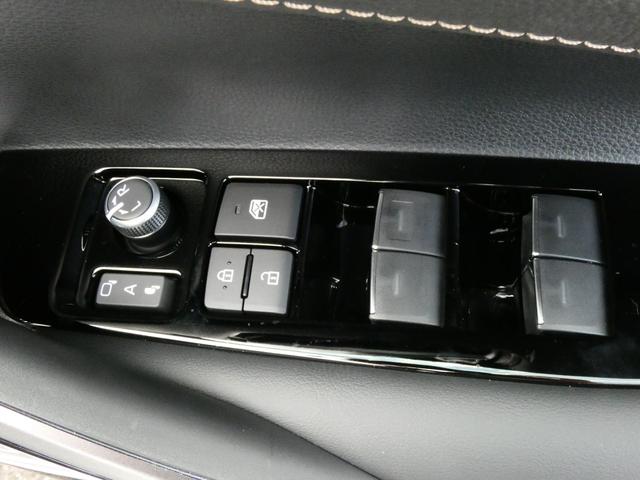 カローラツーリング ハイブリッド　ダブルバイビー　登録済未使用車　１０．５型ＤＡＰｌｕｓ　バックカメラ　ＢＳＭ　ドラレコ　車載ナビ　レーダークルーズコントロール　ＥＴＣ２．０　ナノイーＸ　シートヒーター　ステアリングヒーター　ＬＥＤフォグ（23枚目）