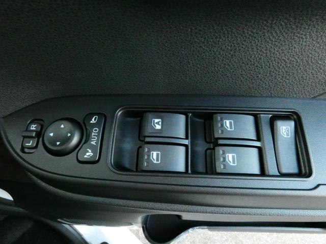 タント カスタムＲＳ　届出済未使用車　３６０°カメラ　１０型ナビ　地デジ　ＡＤＢ　シートヒーター　衝突回避支援　誤発進抑制　車線逸脱抑制　選考発信者お知らせ　標識認識　両側電動スライド　スマホ接続（17枚目）