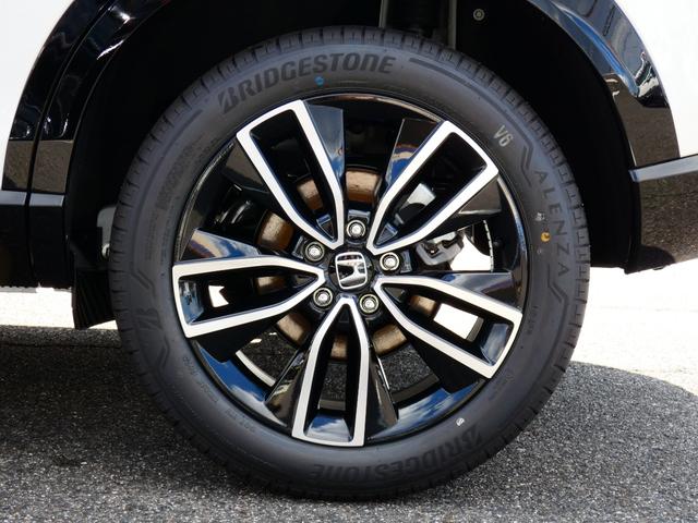 ヴェゼル ｅ：ＨＥＶ　Ｚ　登録済未使用車　９型ナビ　３６０°カメラ　ＥＴＣ２．０　後退出庫サポート　ＣＭＢＳ　ＡＣＣ　ＢＳＩ　アダプティブドライビングビーム　ＬＫＡＳ　ステアリングヒーター　ハンズフリーパワーバックドア（36枚目）