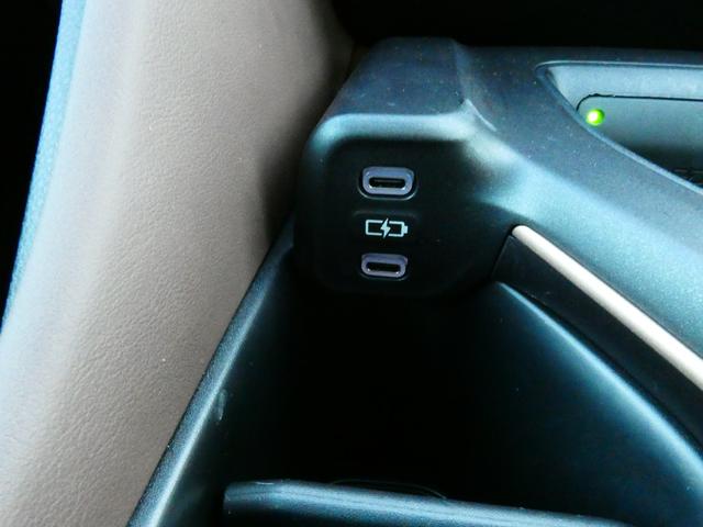 クラウンクロスオーバー Gアドバンスド・レザーパッケージ デジタルインナーミラー ETC2.0 全方位カメラ ドラレコ前後 BSM PKSB 12.3型DA 地デジ ナビ レーダークルーズコントロール シートヒーター シートベンチレーション USB(8枚目)