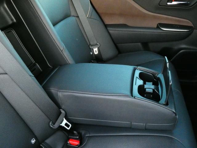 クラウンクロスオーバー Gアドバンスド・レザーパッケージ デジタルインナーミラー ETC2.0 全方位カメラ ドラレコ前後 BSM PKSB 12.3型DA 地デジ ナビ レーダークルーズコントロール シートヒーター シートベンチレーション USB(31枚目)