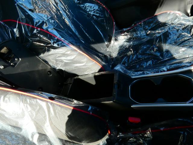 ライズ Ｚ　登録済未使用車　ＢＳＭ　全方位カメラ　９型ＤＡ　ＲＣＴＡ　スマホ接続　地デジ　シートヒーター　ＵＳＢ　Ｂｌｕｅｔｏｏｔｈ　ＡＤＢ　ＬＥＤヘッド・フォグ　アダプティブクルーズコントロール　ＬＫＣ（17枚目）