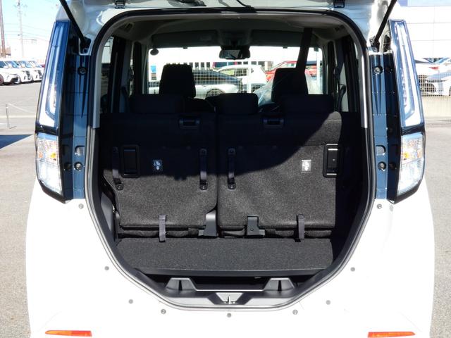 ルーミー カスタムG-T 届出済未使用車 シートヒーター 360°カメラ 9型DA 地デジ ADB ACC ナノイーX 両側電動スライドドア LEDフロントフォグ 誤発進抑制 車線逸脱警報 先行車発進お知らせ(23枚目)