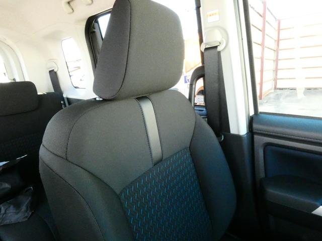 ルーミー カスタムG-T 届出済未使用車 シートヒーター 360°カメラ 9型DA 地デジ ADB ACC ナノイーX 両側電動スライドドア LEDフロントフォグ 誤発進抑制 車線逸脱警報 先行車発進お知らせ(19枚目)