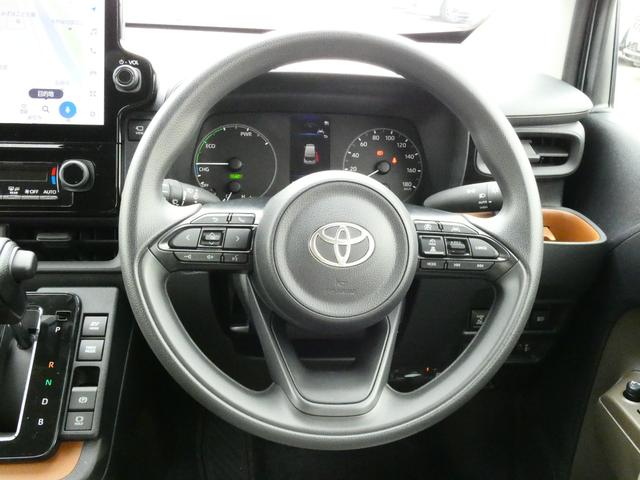 シエンタ ハイブリッドＺ　登録済未使用車　１０．５型ＤＡＰｌｕｓ　ＥＴＣ２．０　ＢＳＭ　３６０°カメラ　ＰＫＳＢ　ＡＨＢ　ＬＴＡ　レーダークルーズコントロール　ドラレコ前後　プリクラッシュセーフティ　両側電動スライドドアＲＳＡ（10枚目）