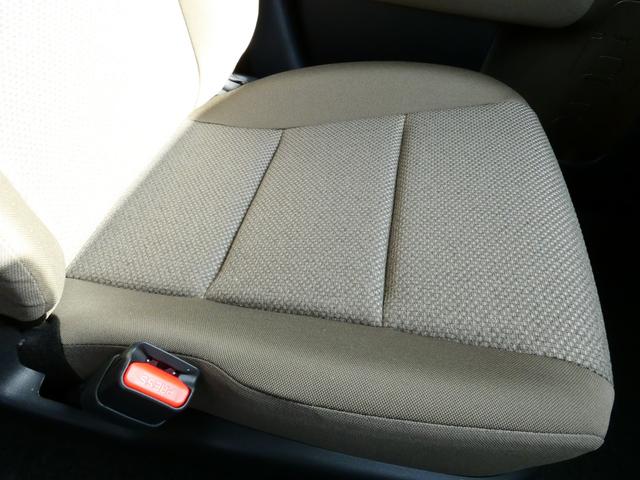 シエンタ ハイブリッドＺ　登録済未使用車　１０．５型ＤＡＰｌｕｓ　ＥＴＣ２．０　ＢＳＭ　３６０°カメラ　ＰＫＳＢ　ＡＨＢ　ＬＴＡ　レーダークルーズコントロール　ドラレコ前後　プリクラッシュセーフティ　両側電動スライドドアＲＳＡ（19枚目）