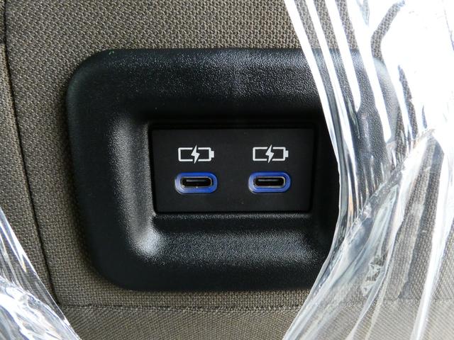 シエンタ ハイブリッドＺ　登録済未使用車　１０．５型ＤＡＰｌｕｓ　ＥＴＣ２．０　ＢＳＭ　３６０°カメラ　ＰＫＳＢ　ＡＨＢ　ＬＴＡ　レーダークルーズコントロール　ドラレコ前後　プリクラッシュセーフティ　両側電動スライドドアＲＳＡ（28枚目）