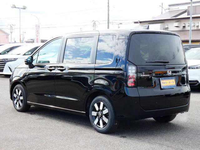 フリード ｅ：ＨＥＶエアー　ＥＸ　登録済未使用車　３６０°カメラ　１１．４型ナビ　地デジ　後退出庫サポート　ＢＳＩ　アダプティブドライビングビーム　ＬＥＤアクティブコーナリングライト　フロアマット　ＡＣＣ（26枚目）