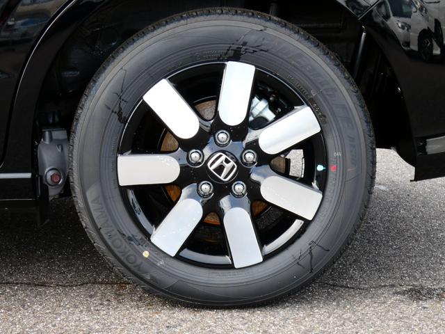 フリード ｅ：ＨＥＶエアー　ＥＸ　登録済未使用車　３６０°カメラ　１１．４型ナビ　地デジ　後退出庫サポート　ＢＳＩ　アダプティブドライビングビーム　ＬＥＤアクティブコーナリングライト　フロアマット　ＡＣＣ（28枚目）