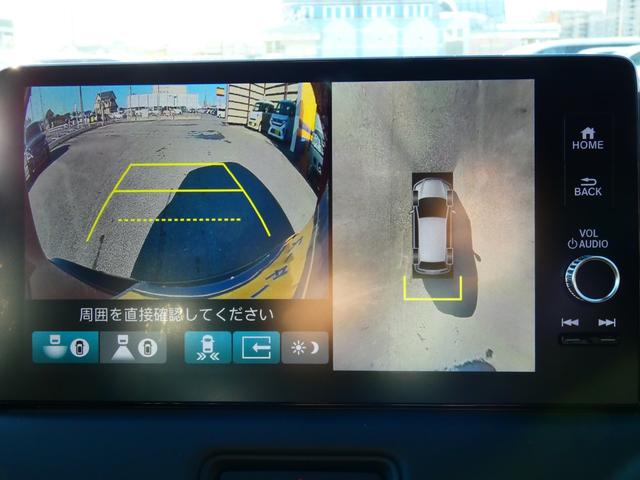 ヴェゼル ｅ：ＨＥＶ　ＲＳ　登録済未使用車　３６０°カメラ　ＥＴＣ２．０　ＢＳＩ　プレミアムオーディオ　ホンダコネクトディスプレイ　ＡＣＣ　アダプティブドライビングビーム　後退出庫サポート　ＬＫＡＳ　ＣＭＢＳ（4枚目）
