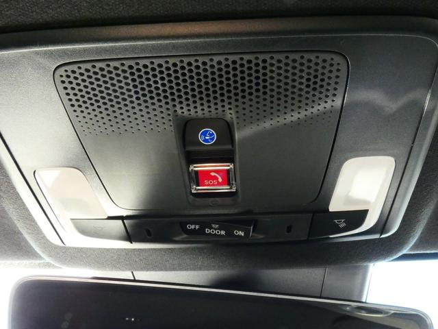 ヴェゼル ｅ：ＨＥＶ　ＲＳ　登録済未使用車　３６０°カメラ　ＥＴＣ２．０　ＢＳＩ　プレミアムオーディオ　ホンダコネクトディスプレイ　ＡＣＣ　アダプティブドライビングビーム　後退出庫サポート　ＬＫＡＳ　ＣＭＢＳ（22枚目）