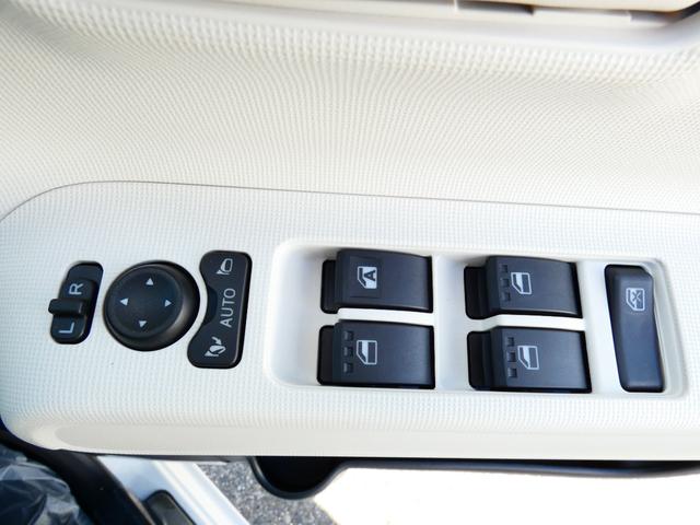 ムーヴキャンバス ストライプスＸ　届出済未使用車　ＥＴＣ　バックカメラ　ＡＨＢ　両側電動スライドドア　車線逸脱抑制　衝突回避支援ブレーキ　地デジアンテナ　ワイドバイザー　スカッフプレートカバー（16枚目）