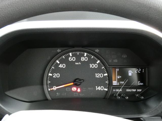 ハイゼットトラック スタンダード　届出済未使用車　ＡＨＢ　荷台マット　作業灯　ラバーマット　標識認識　テールゲートチェーン　車線逸脱抑制　先行車発進お知らせ　誤発進抑制　オートライト　コーナーセンサー（4枚目）