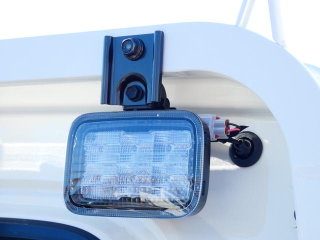 ハイゼットトラック スタンダード　届出済未使用車　ＡＨＢ　荷台マット　作業灯　ラバーマット　標識認識　テールゲートチェーン　車線逸脱抑制　先行車発進お知らせ　誤発進抑制　オートライト　コーナーセンサー（19枚目）