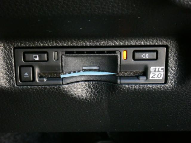 シエンタ ハイブリッドＺ　ドラレコ前後　ステアリングヒーター　ＥＴＣ２．０　シートヒーター　ＰＫＳＢ　ＢＳＭ　３６０°カメラ　１０．５型ＤＡｐｌｕｓ　地デジ　ＬＴＡ　レーダークルーズコントロール　ＡＨＳ　両側電動スライドドア（12枚目）