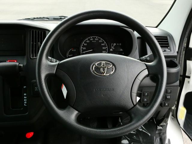 タウンエースバン ＧＬ　登録済未使用車　パワーウィンドウ　カラードバンパー　車線逸脱抑制機能　寒冷地仕様　リヤヒーター　キーレス　コンライト　ブレーキ制御付誤発進抑制機能　バックセンサー（7枚目）