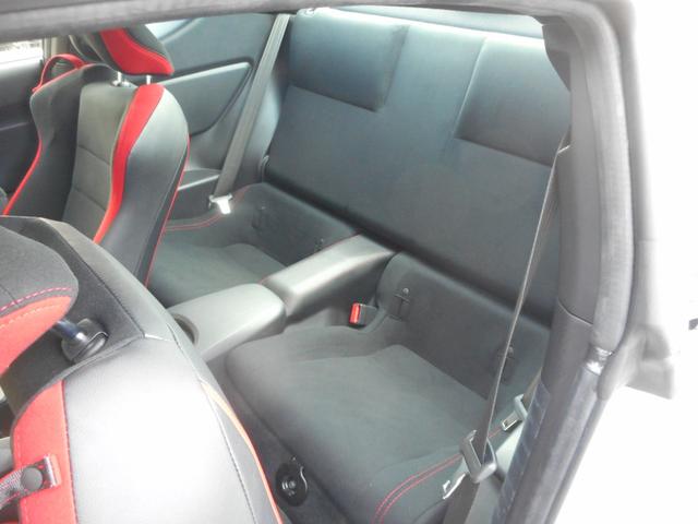 ８６ ＧＴ　ＳＤナビ　ＴＲＺエアロ　ＴＯＭ’ｓアルミホイール　バックカメラ　ＥＴＣ　スマートキー（17枚目）