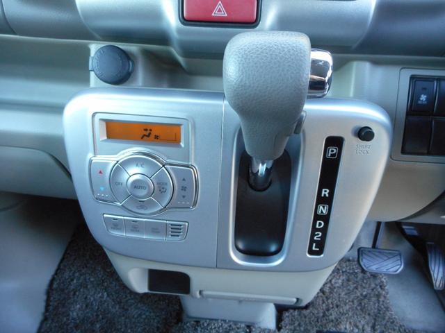 エブリイワゴン ＪＰターボ　ＳＤナビ　フルセグＴＶ　ＣＤＤＶＤ　ブルートゥース　バックカメラ　ＬＥＤヘッド　スマートキー（28枚目）