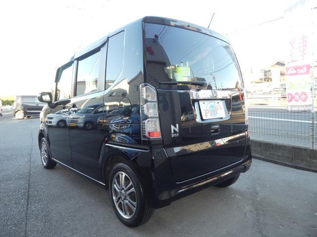 N-BOX G SSパッケージ スマートキー プッシュスタート 両側パワースライドドア アイドリングストップ バックカメラ ディスプレイオーディオ 14インチアルミ ETC ベンチシート 電動格納調整ドアミラー ドアバイザー(3枚目)
