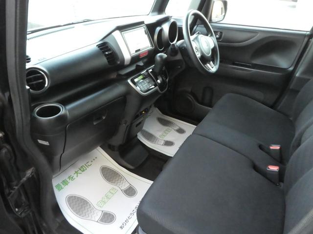 N-BOX G SSパッケージ スマートキー プッシュスタート 両側パワースライドドア アイドリングストップ バックカメラ ディスプレイオーディオ 14インチアルミ ETC ベンチシート 電動格納調整ドアミラー ドアバイザー(12枚目)