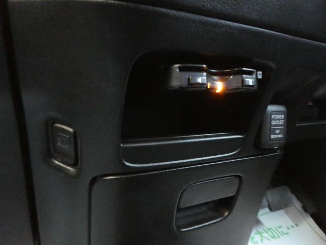 N-BOX G SSパッケージ スマートキー プッシュスタート 両側パワースライドドア アイドリングストップ バックカメラ ディスプレイオーディオ 14インチアルミ ETC ベンチシート 電動格納調整ドアミラー ドアバイザー(20枚目)