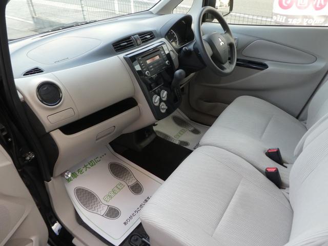 ｅＫワゴン Ｅ　禁煙車　ＡＢＳ　ベンチシート　ドアバイザー　電動調整ミラー　キーレス　ヘッドライトレベライザー（12枚目）