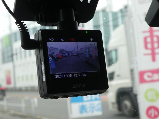 タント Ｘ　スマートキー　電動スライドドア　ナビ　ドライブレコーダー　フルセグテレビ　ＥＴＣ　ベンチシート　ドアバイザー　ドアミラーウィンカー　電動格納調整ドアミラー　禁煙車　プライバシーガラス　リアワイパー（19枚目）