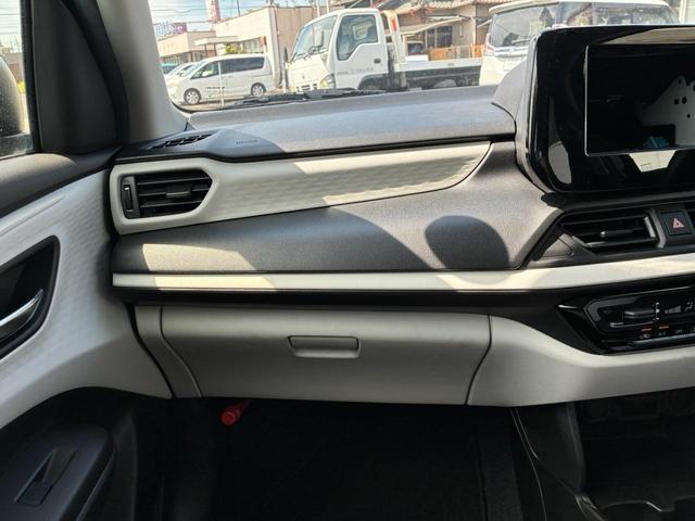 スイフト ＸＧ　ワンオーナー　禁煙車　スマートキー　シートヒーター　ＬＥＤヘッドライト　オートマチックハイビーム　アダプティブクルーズコントロール（31枚目）