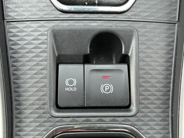 ライズ Ｚ　ワンオーナー　禁煙車　記録簿　ＥＴＣ　前後ドラレコ　ナビ　バックカメラ　Ｂｌｕｅｔｏｏｔｈ　フルセグＴＶ　シートヒーター　クルーズコントロール　純正ＡＷ　オートマチックハイビーム（14枚目）