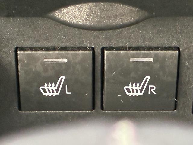 ライズ Ｚ　ワンオーナー　禁煙車　記録簿　ＥＴＣ　前後ドラレコ　ナビ　バックカメラ　Ｂｌｕｅｔｏｏｔｈ　フルセグＴＶ　シートヒーター　クルーズコントロール　純正ＡＷ　オートマチックハイビーム（15枚目）