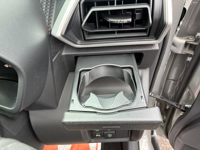 ライズ Ｚ　ワンオーナー　禁煙車　記録簿　ＥＴＣ　前後ドラレコ　ナビ　バックカメラ　Ｂｌｕｅｔｏｏｔｈ　フルセグＴＶ　シートヒーター　クルーズコントロール　純正ＡＷ　オートマチックハイビーム（59枚目）