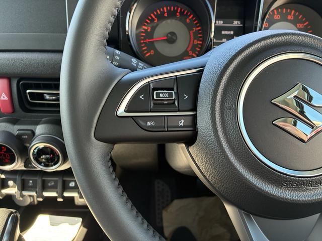 ジムニー XC 届出済未使用車 4WD オートクルーズコントロール シートヒーター LEDヘッドライト オートマチックハイビーム スマートキー 純正AW(19枚目)