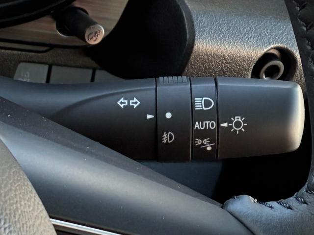 ジムニー XC 届出済未使用車 4WD オートクルーズコントロール シートヒーター LEDヘッドライト オートマチックハイビーム スマートキー 純正AW(21枚目)