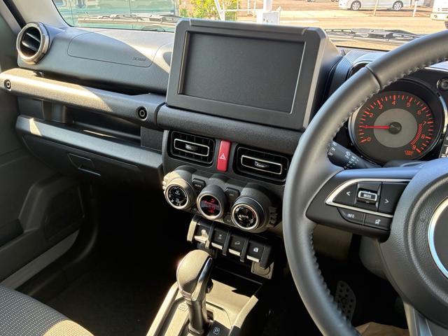 ジムニー XC 届出済未使用車 4WD オートクルーズコントロール シートヒーター LEDヘッドライト オートマチックハイビーム スマートキー 純正AW(25枚目)